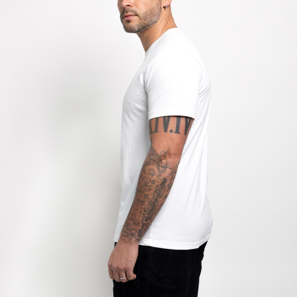 Biała koszulka crewneck