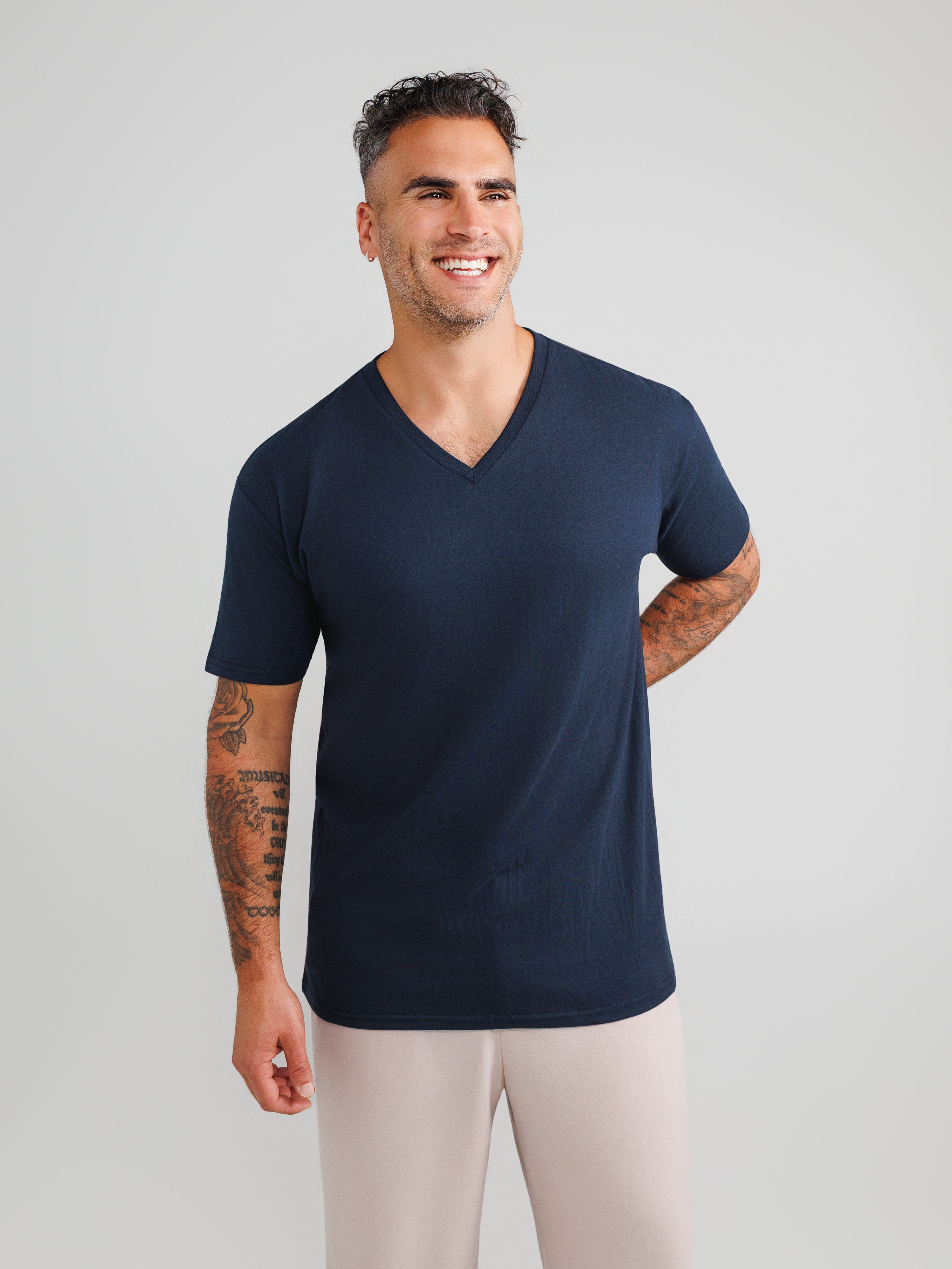 Granatowy 3-pak V-neck
