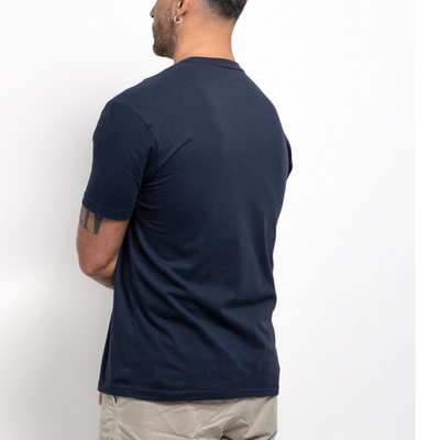 Granatowa koszulka crewneck